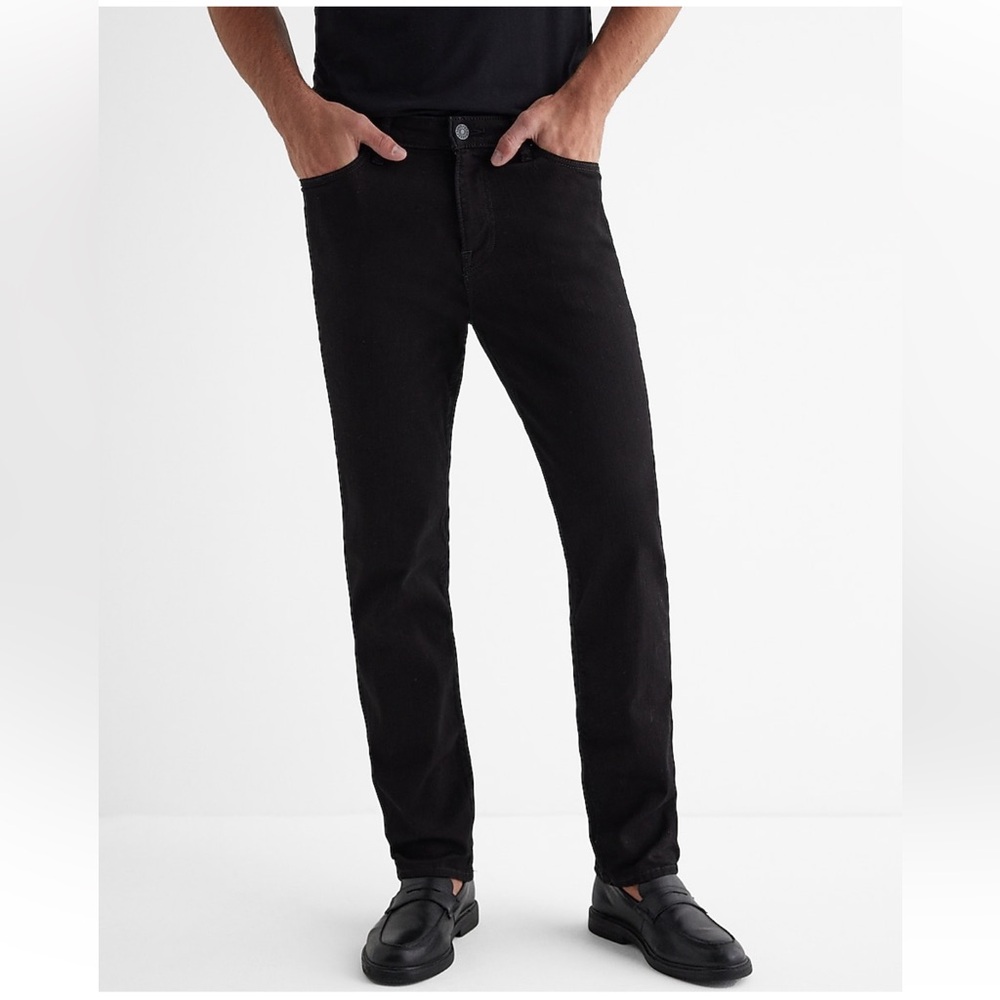 Express Men’s Slim Straight Black Stretch Jeans